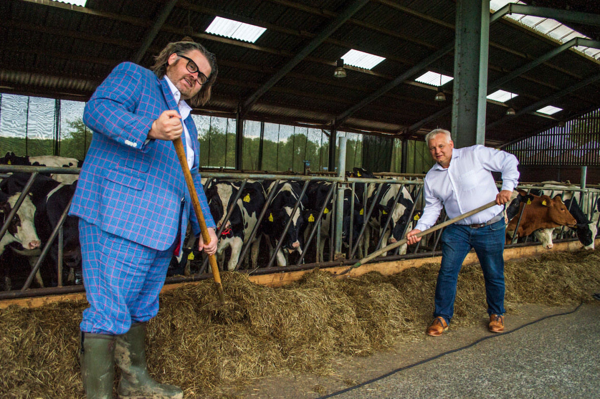 Zusammen an der Seite der Landwirte: CDU-Chef Hendrik Grau (l.) und Hugo Hölken, Vorsitzender des Agrarausschusses der CDU Münster Foto: CDU